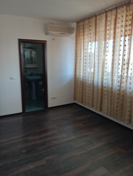 Drumul Taberei bloc 2009 105mp